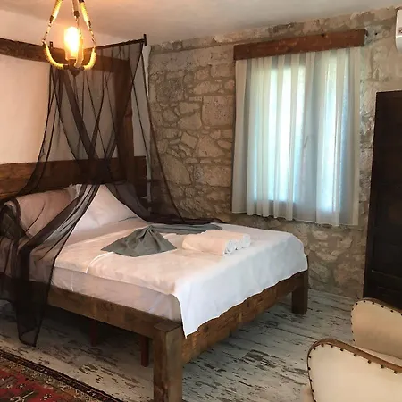Livan Delux 3* Çeşme
